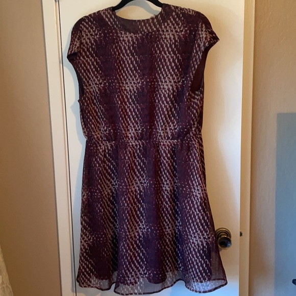 Converse All Star Maroon & Tan Snake Patter Dress - Picture 9 of 13